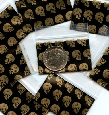 Apple Baggies200 Gold Skulls 1.5 x 1 inch Mini Zip Bags 1510 reclosable