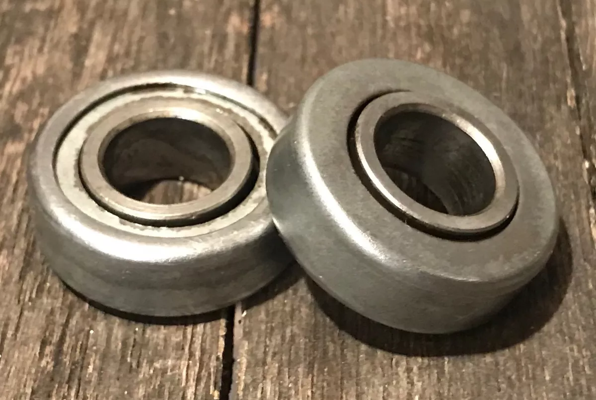 Honda HR214 HR215 Mower Front Wheel Bearings 2 91055 VA4 003 Excellent