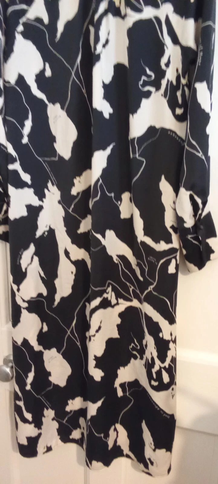 OFF WHITE Abito Camicia H&M Taglia XS Lungo Stampa Mappa Off Bianco E Nero 12 14