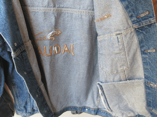 Vintage Jaguar Master British Luxury Cars Auto Denim Jacket 90s XL from Canada - Picture 4 of 13