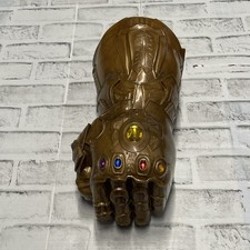 2017 Disney Parks Marvel Avengers Thanos Infinity Plastic Gauntlet Glove VGC