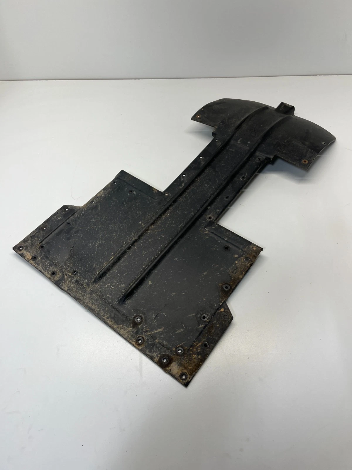 97 Arctic Cat ZL500 zl 500 Snowmobile OEM GOOD Skid Plate Center Belly pan