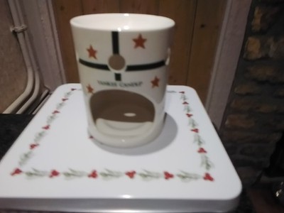 Yankee Candle Christmas Wax Melt Warmer (285)