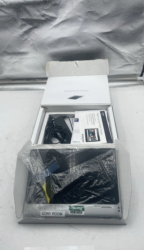 Tablet Sony S SGPT112US/S 32 GB 9,4" con certificación PlayStation Foto 2 de 4