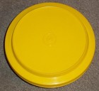 VINTAGE YELLOW TUPPERWARE BOWL #1253 WITH LID #1207 — photo 2