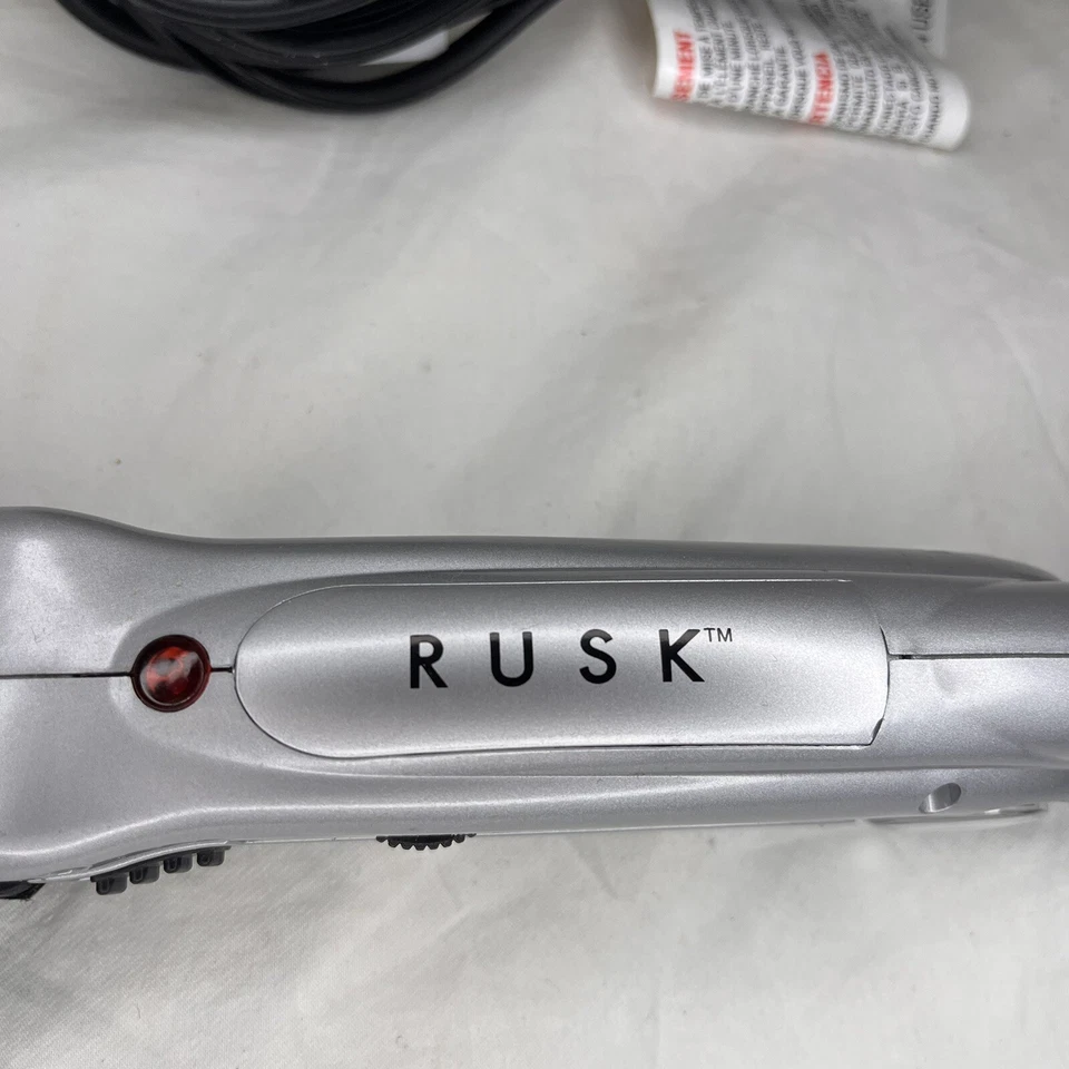 Plancha Rusk Hair gris 1,5” plateada metálica - IRE2558Z - funciona Foto 2 de 4