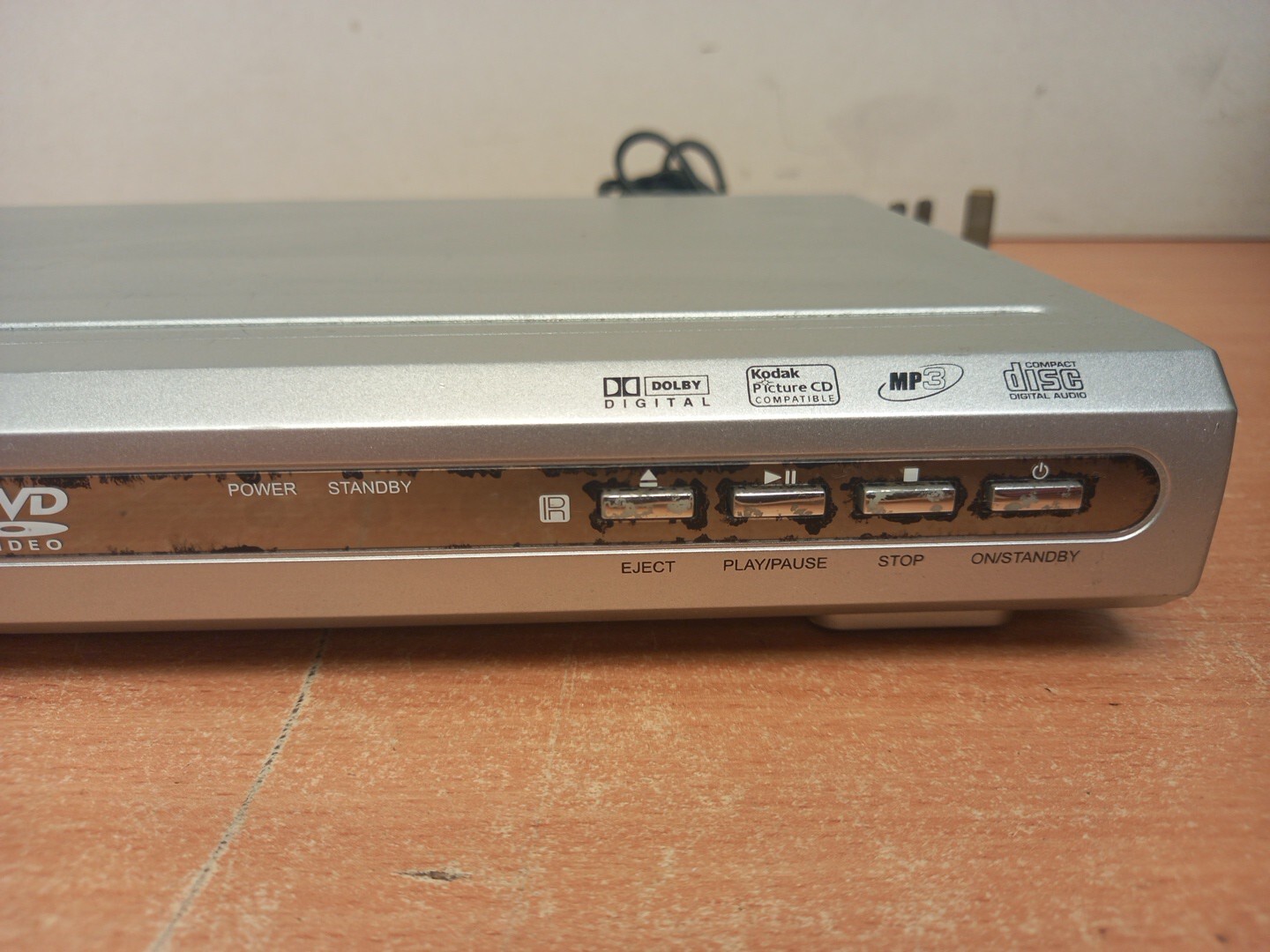 DURABRAND DVD2005 DVD Player Multi Region Unlocked Silver (4986