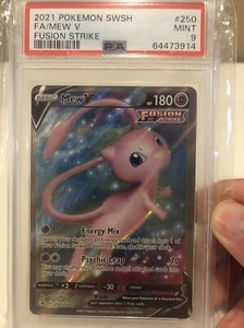 Pokémon TCG Mew V Fusion Strike 250/264 Holo Full Art PSA 9