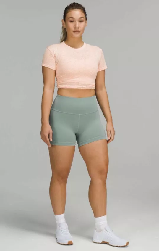 NWT Lululemon Wunder Train Short 4” Contour Fit Size 4 Misty Glade