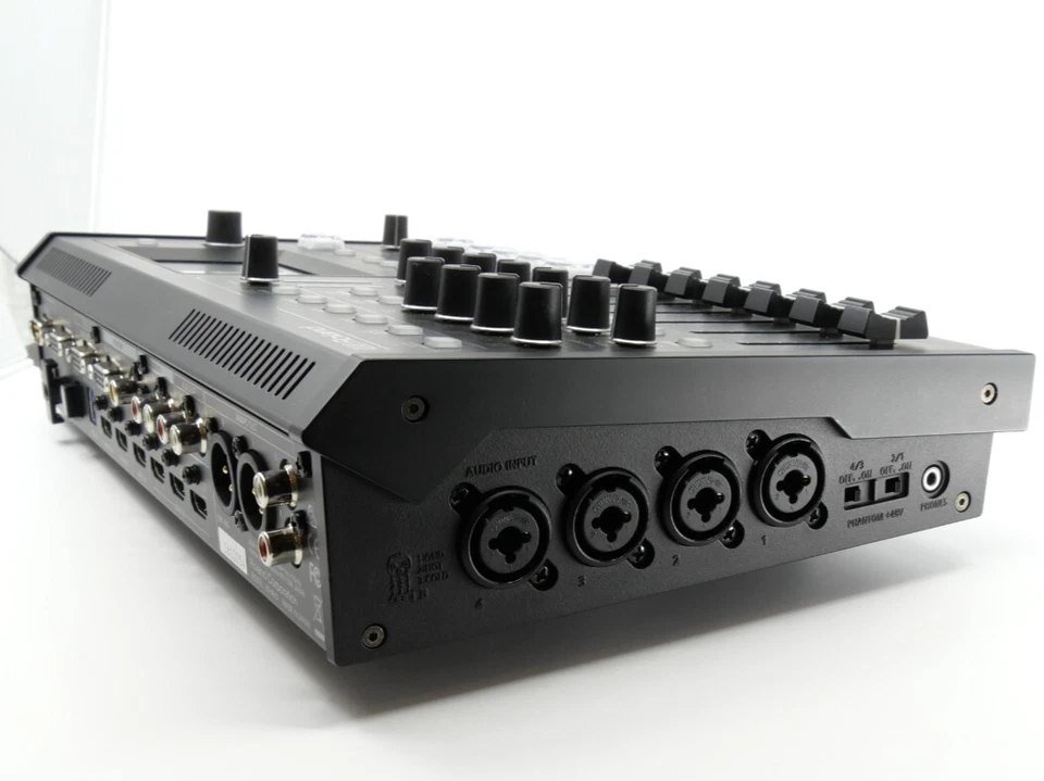 Roland HD AV Mezclador VR-4HD Todo en Uno HD AV Mezclador - Alta Definición, Multiformato Foto 4 de 4