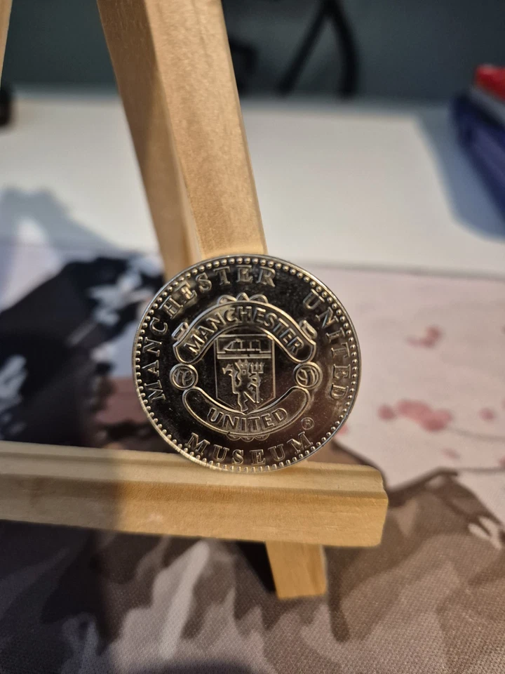 Manchester United 9kt Gold Ring, Official Jewlery Official Merchandise - Image 4 of 4