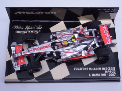 Minichamps 1/43 Vodafone Mclaren Mercedes MP4-22 Lewis