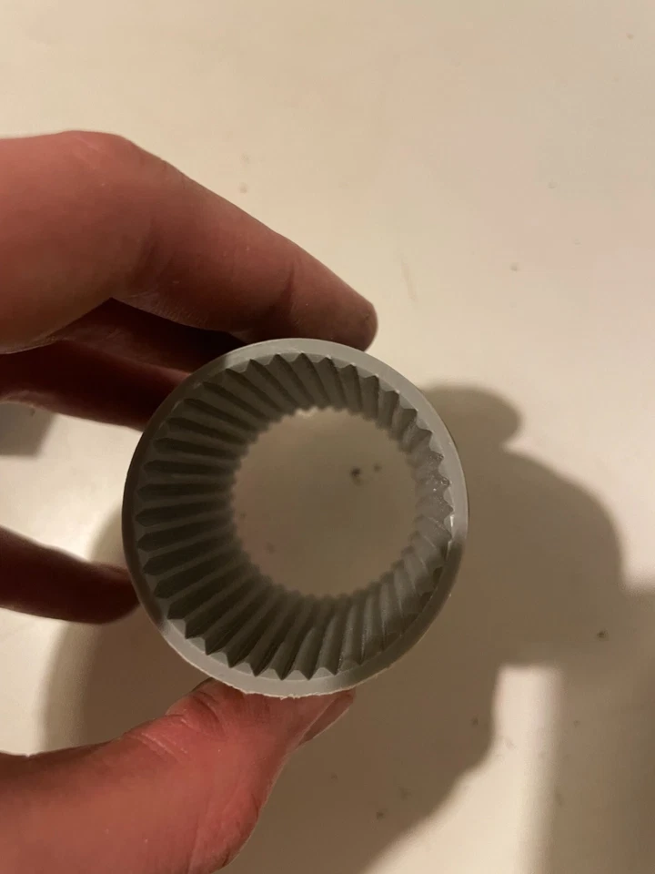 GM 14037997 Speedometer Gear 15T NP208 331997A - Image 4 of 4