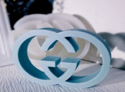 Silikonform Gießform Kerzenform G.ucci Logo Keraflott