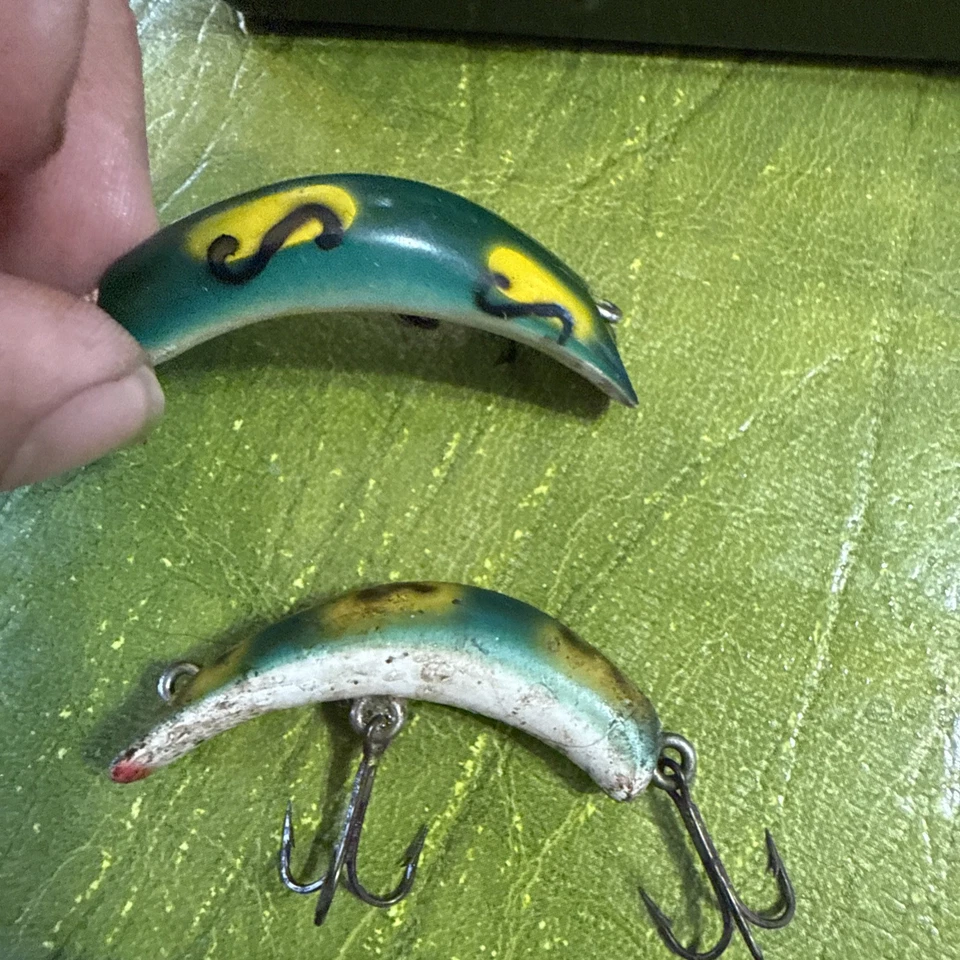 2 Vintage KAUTZKY LAZY IKE Japan 1 Green Frog Diving Crankbait Fishing Lures - Image 3 of 4