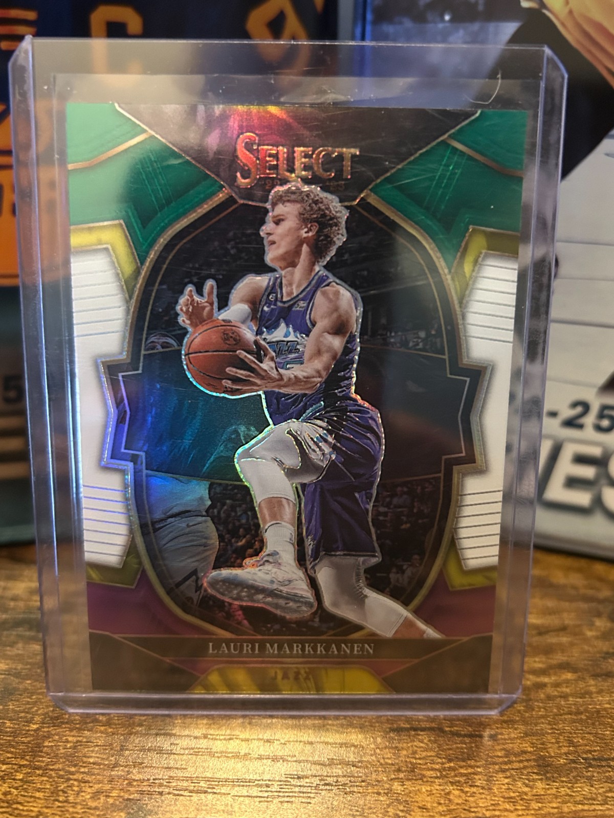 2022-23 PANINI SELECT LAURI MARKKANEN GREEN WHITE PURPLE PRIZM #45