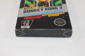 Donkey Kong 3 NES Nintendo Complete CIB Very Good Condition! Hangtab! RARE!