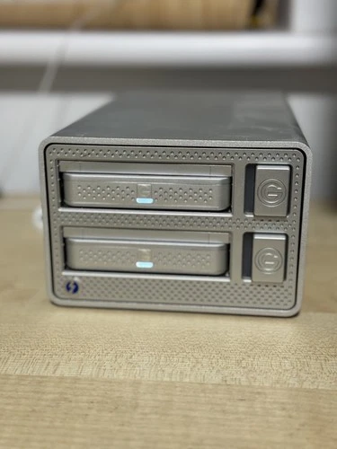 G-Technology Dock EV with 2 x 1 TB 78200 RMP Disks + Thunderbolt Cable + adapter