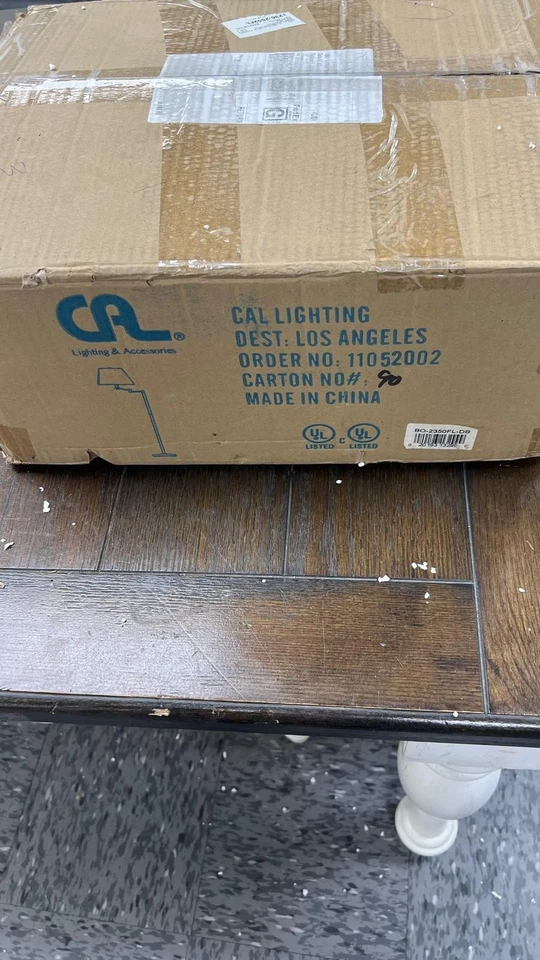 Lámpara de pie Cal Lighting 150W 3 vías Dana brazo oscilante con bronce oscuro BO-2350FL-DB Foto 3 de 3