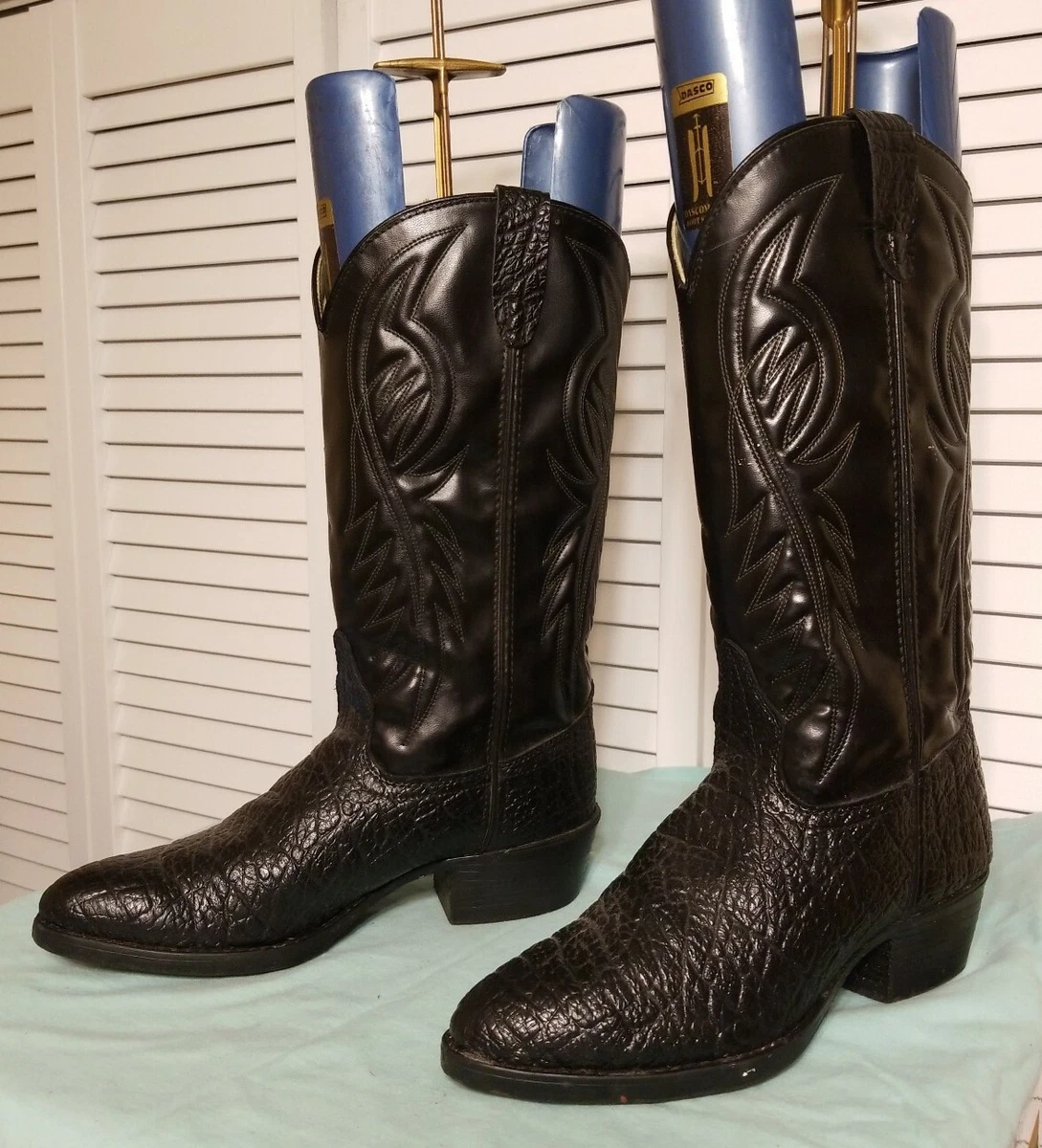 Black lizard top skin boots