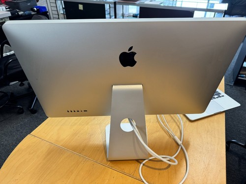 APPLE THUNDERBOLT DISPLAY 27" A1407 TOP ZUSTAND KEINE TOTEN PIXEL MIT NEUEM KABEL - Bild 2 von 4