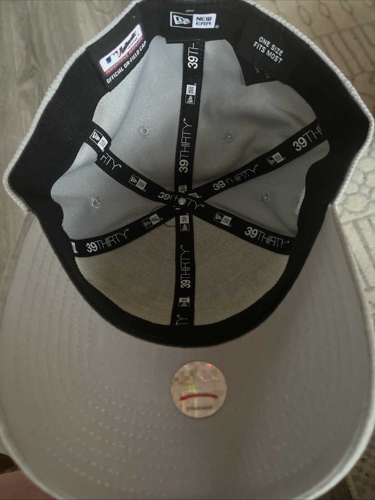 Foto 2 di 2