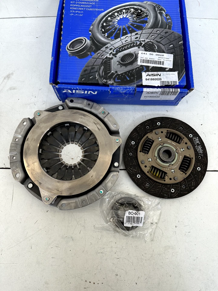 Kit de embrague Valeo 826228 3 piezas para DAEWOO LANOS 1.3 7 CV 1997-ON 90251210 Foto 4 de 4