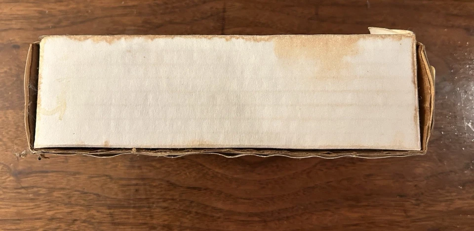 Chevrolet Corvette ZR-1 1991 AMT Ertl rojo brillante modelo promocional #6034 1:25 Foto 3 de 4