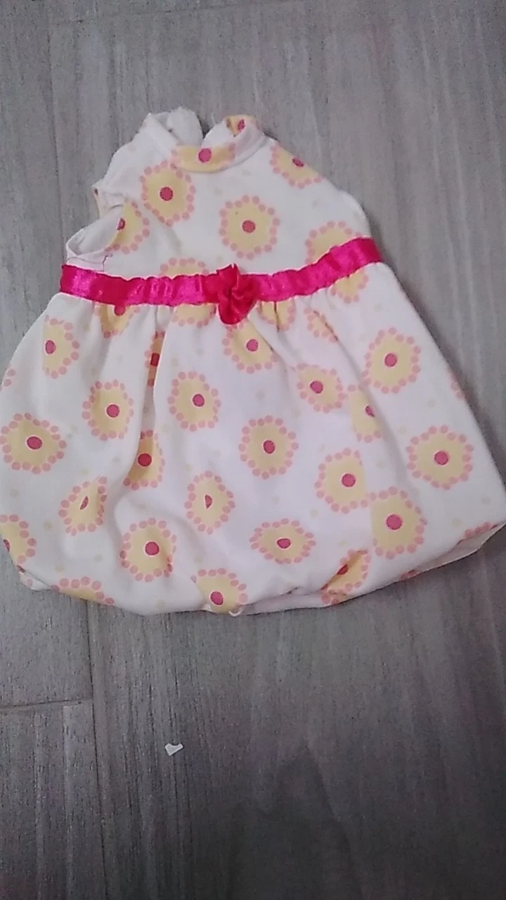 VETEMENTS Lotto vestiti bambola Kingstate Corp bianco rosa estate verde rosso vacanze