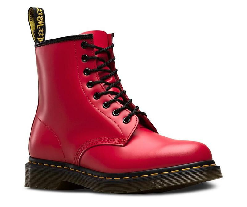 Dr Martens Doc 8 Loch 1460 Red Smooth 24614636 | eBay