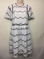  Women's Black White Chevron Lace Short Sleeve Crew Neck Dress      Z14