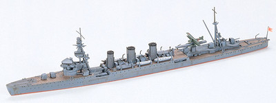 Tamiya 31317 1/700 Scale Model Kit WWII IJN Kuma-Class Light