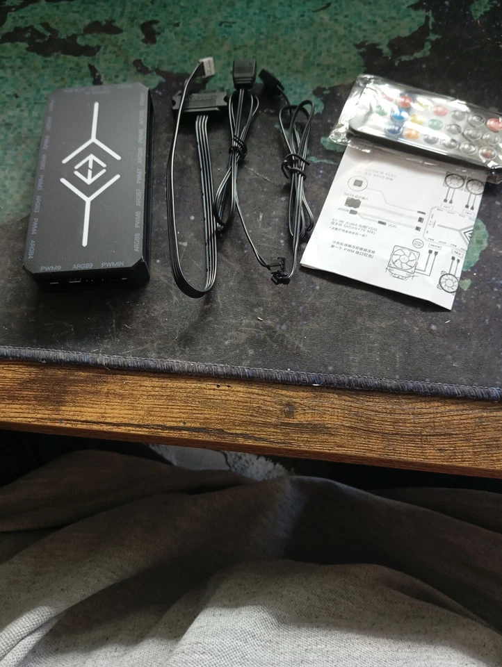 1 bis 9 Anschlüsse 3 in 1 4-polige PWM-Magnet-Saug-Nabe mit Remote-PWM-Argb-Lüft