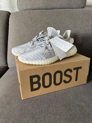adidas yeezy boost 350 v2 triple white