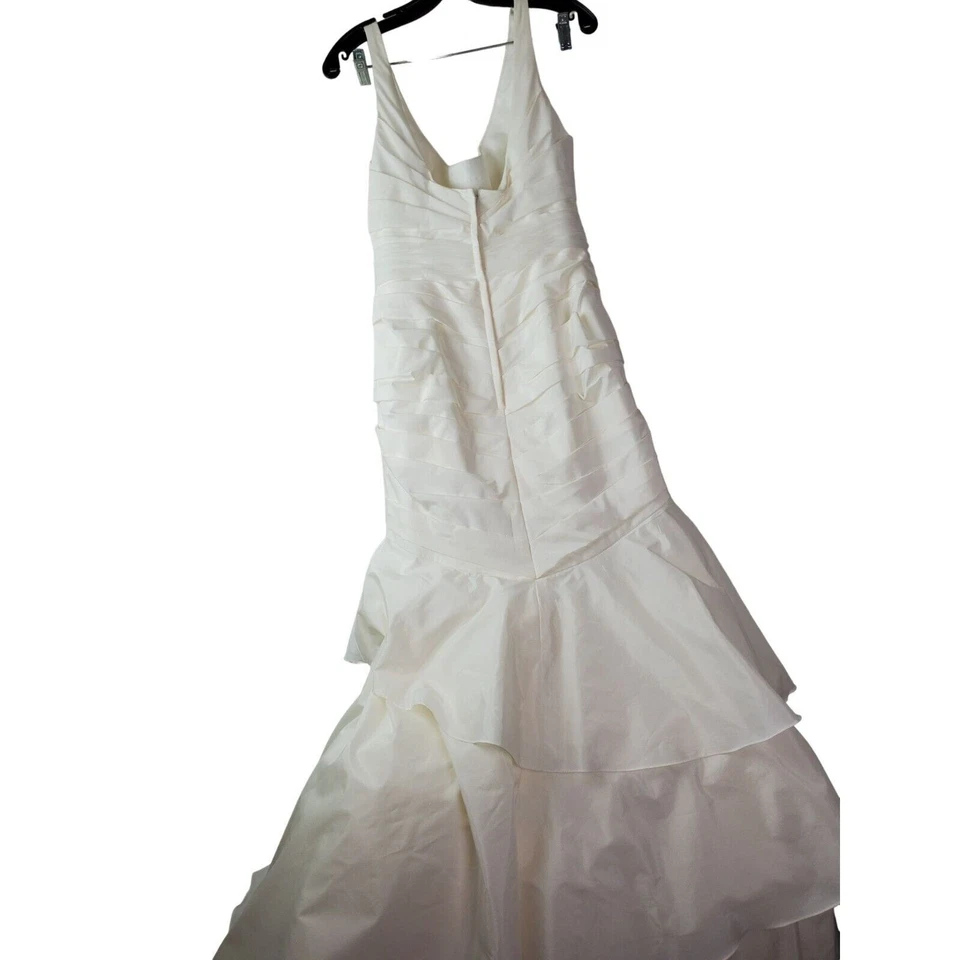NWT David's Bridal Taffeta Scoop Neck Tiered Wedding Dress Size 12 - Image 2 of 4