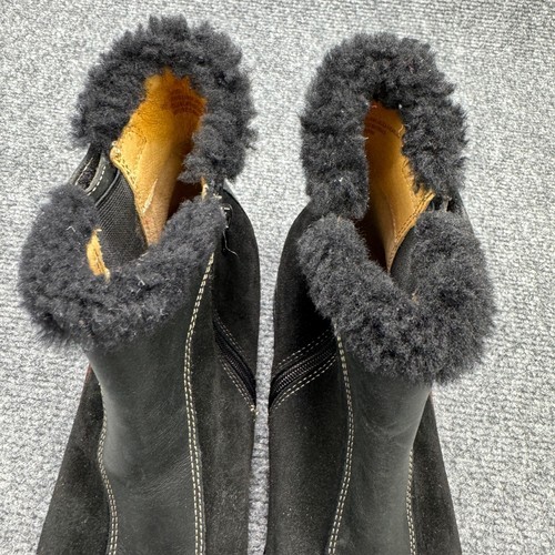 Softt Boots Womens 9 Black Suede Leather Shearling Lined Side Zip Slip Resistant - Picture 12 of 14