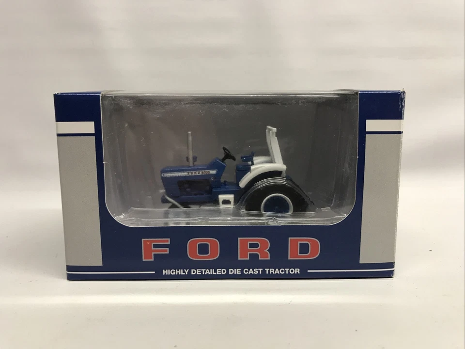 1:64 Ford 8000 Narrow FRont , SpecCast, ZJD 1802 - Image 4 of 4