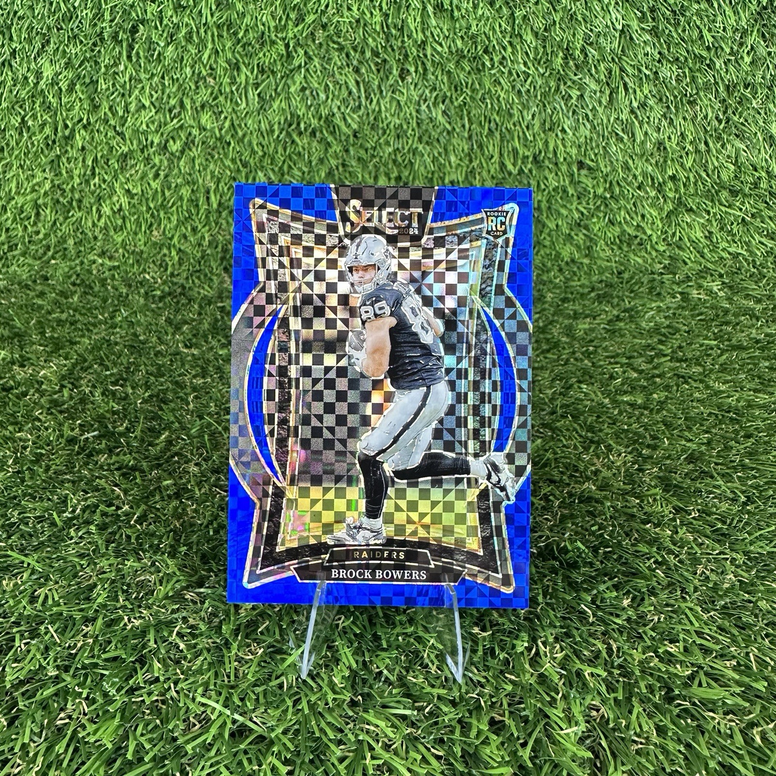 2024 Panini Select Brock Bowers 31 Blue Checkerboard Prizm /249 Rookie RC