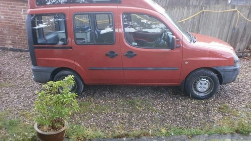 FIAT DOBLO  MICRO CAMPER VAN. - Picture 3 of 19