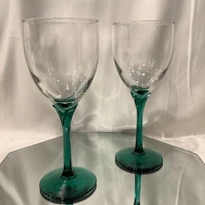Libbey Domaine Juniper 8” Wine Green Stem Goblet - Set of 2