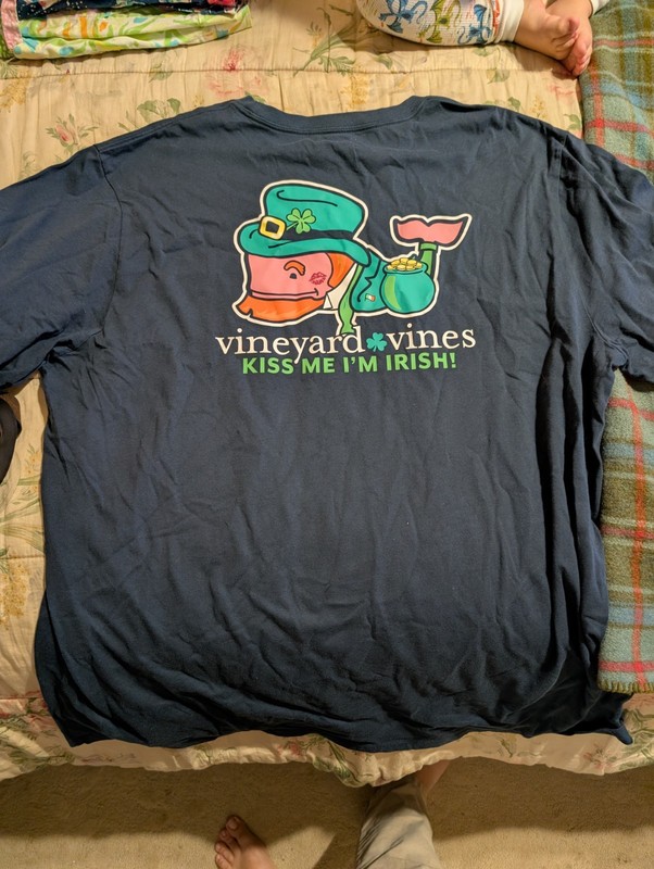 Men's Vineyard Vines Leprechaun Whale Irish Saint Patrick's Day T Shirt 2xl