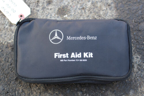 2000-2006 MERCEDES CL500 FIRST AID KIT CASE C636 - 第 1/7 張圖片