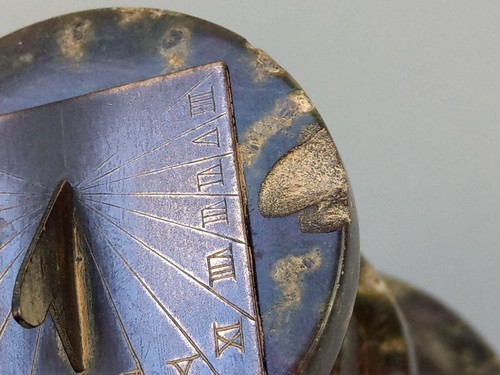 Antique Cornish Serpentine Desktop Sundial Paperweight - Picture 4 of 9
