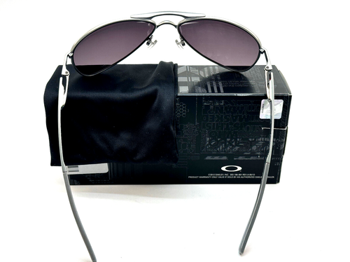 Oakley Lunettes de Soleil Édition Limitée Ducati Plantiff Argent Gris OO4057-08 - Photo 4 sur 8