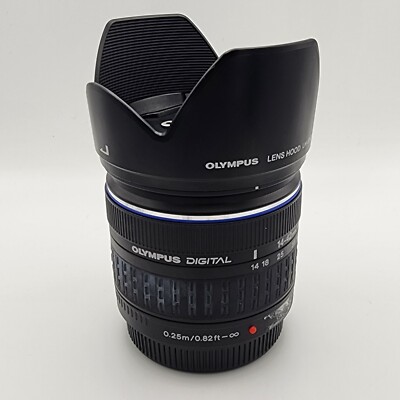 Olympus Digital 14-42mm f3.5-5.6 Zuiko ED Zoom Lens 4/3 | Both Lens Caps & Hood
