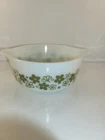 Vintage Pyrex Spring Blossom White Crazy Daisy Casserole 1-1/2 Qt 472 No Lid