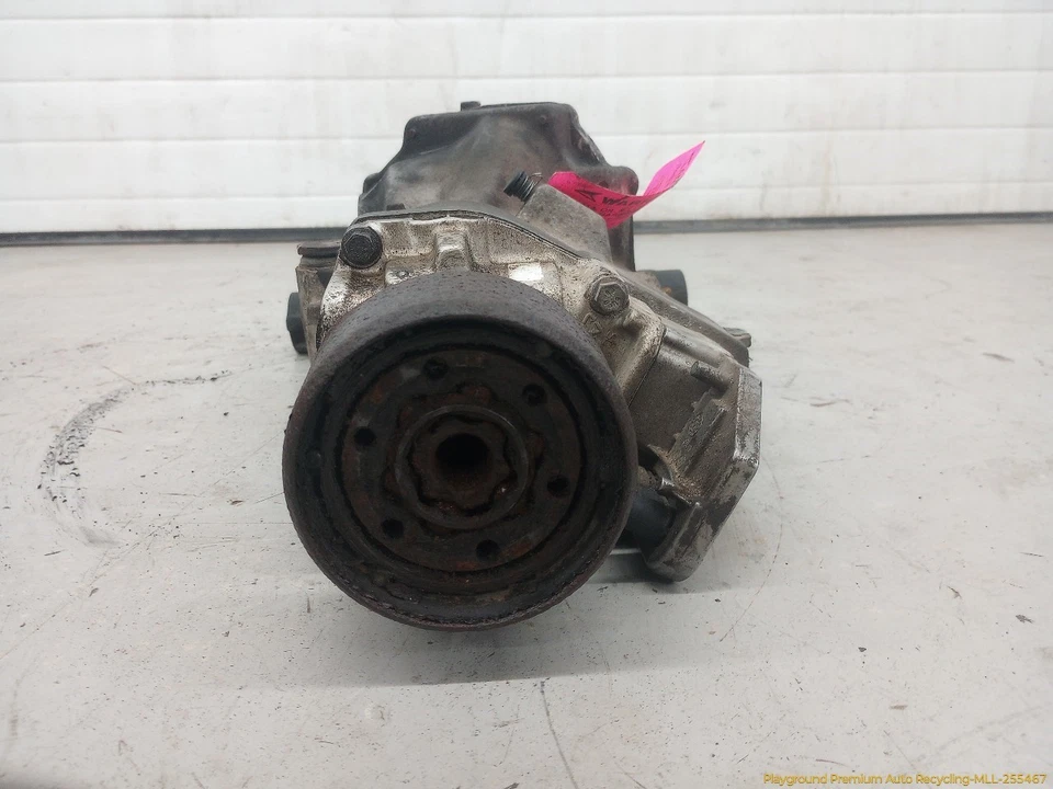 Volvo XC70 V70 Rear Differential Carrier AT 2.5L 5 Cylinder Fits 2003-2007 03 04 Foto 3 de 4