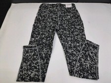 NWT Hurley Woman's Reversible Leggings Black/Grey Camo Size Small 5578