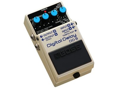 Boss DD-8 Digital Delay Gitarren-Effekt-Pedal Japan neu