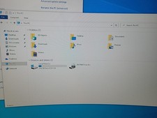 HP EliteDesk 705 G4 SFF Ryzen 5 Pro-2400G - 3.60GHz- 8GB RAM - 256GB - Win10Pro